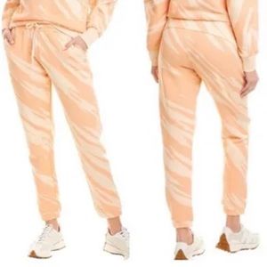 NWT Sweaty Betty essential pocket nectarine orange tie dye joggers